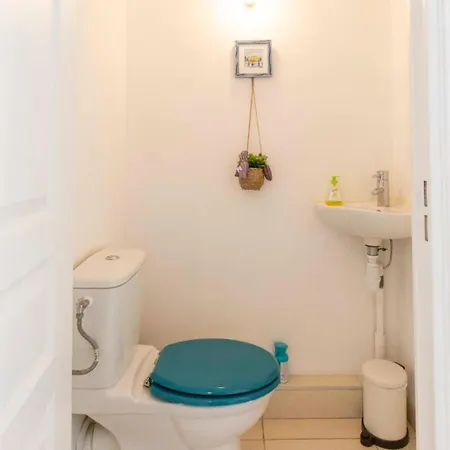 Plaza One-bedroom With Ac Tatil Evi *